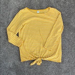 Women’s old navy 3/4 length sleeve shirt